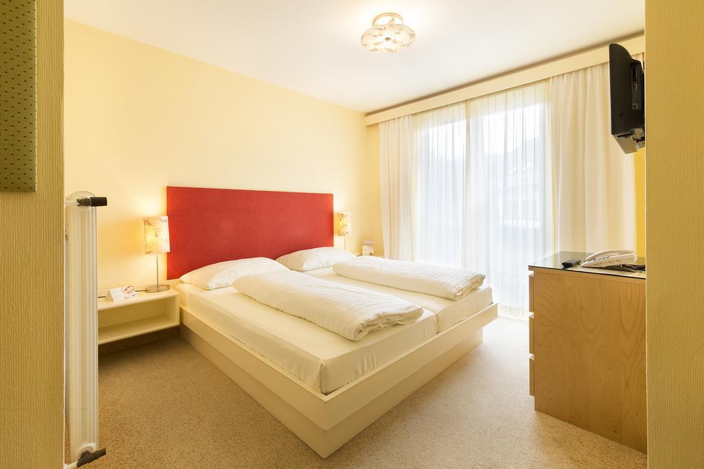 Landhotel Rosentaler Hof ザンクト・ヤーコプ・イム・ローゼンタール エクステリア 写真